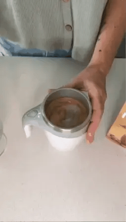 SpinSip Stirring Mug Magic