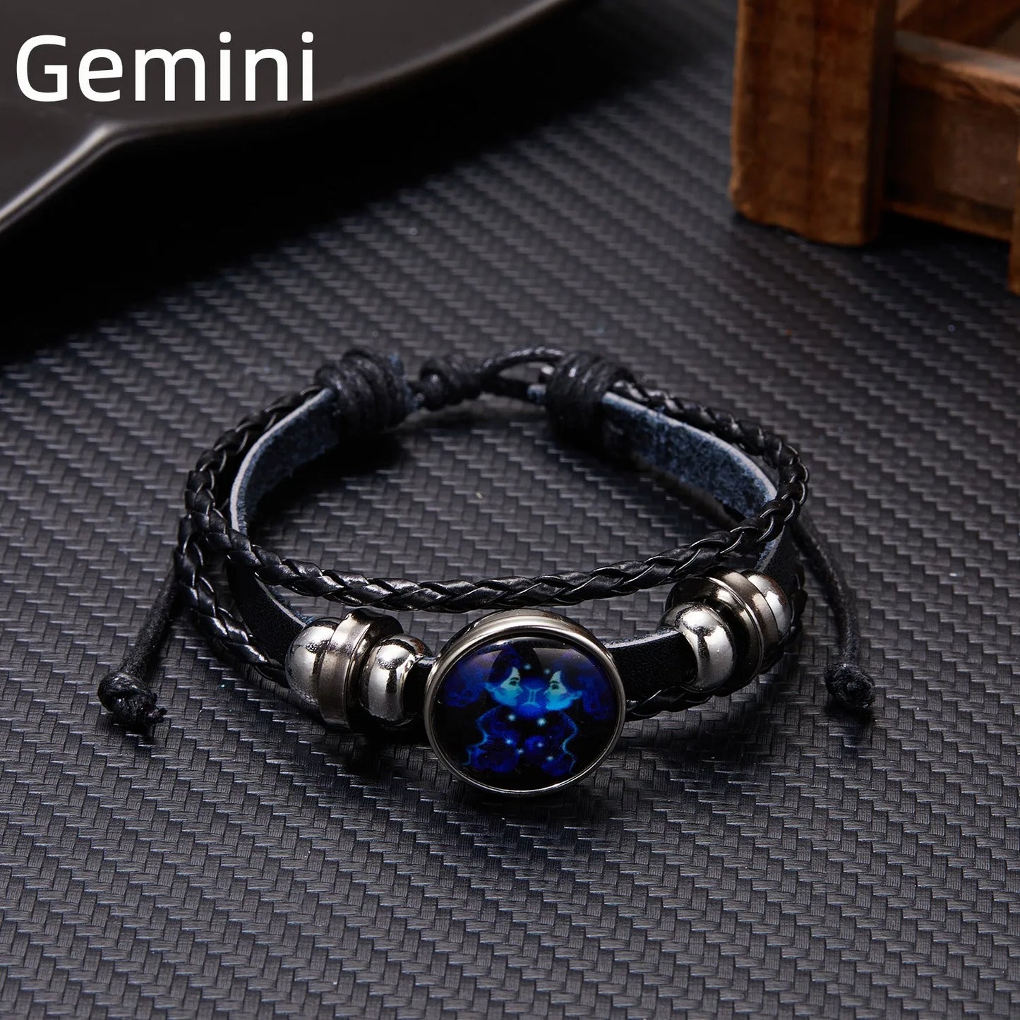 Zodiac Charm Bracelet™ – Vintage Luminous Wrap
